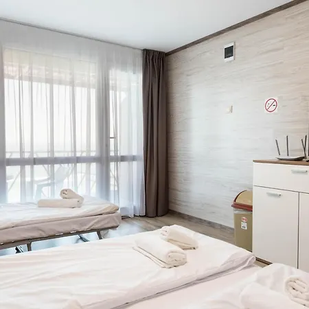 Kabakum Guest Rooms * Sea View * Free Wifi 게스트하우스 바르나
