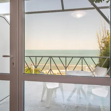 Kabakum Guest Rooms * Sea View * Free Wifi 바르나