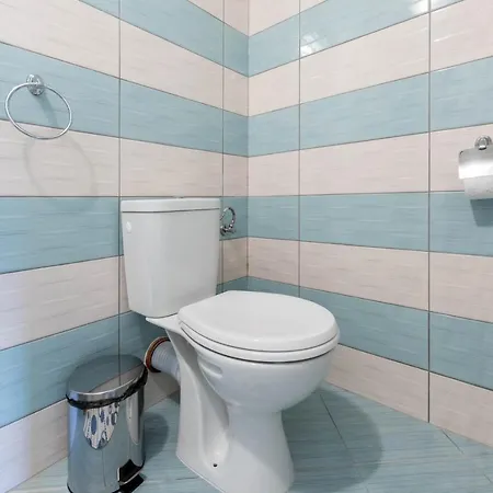 Kabakum Guest Rooms * Sea View * Free Wifi 게스트하우스 바르나